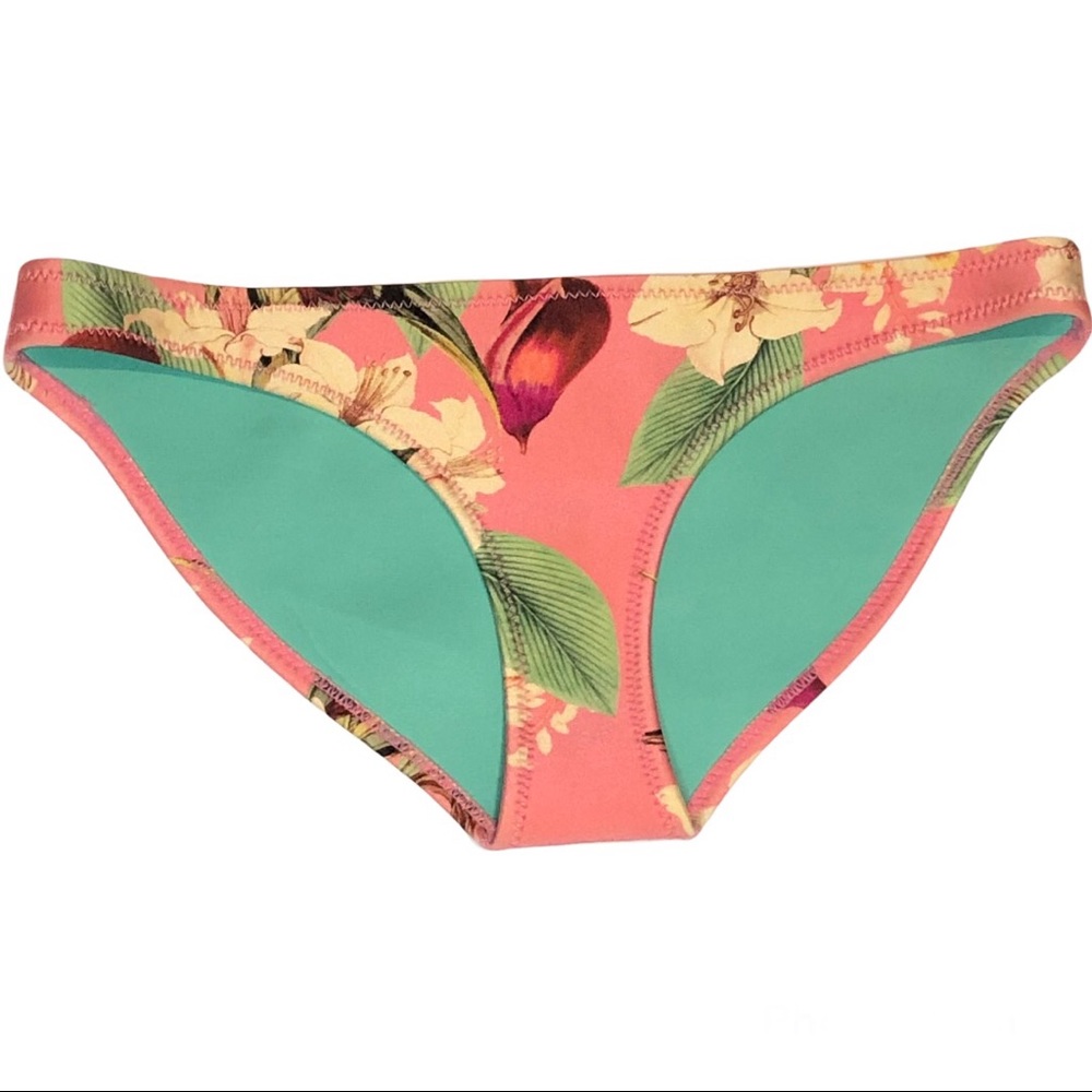 Triangl Pink Floral Swimsuit Bikini Bottoms, M